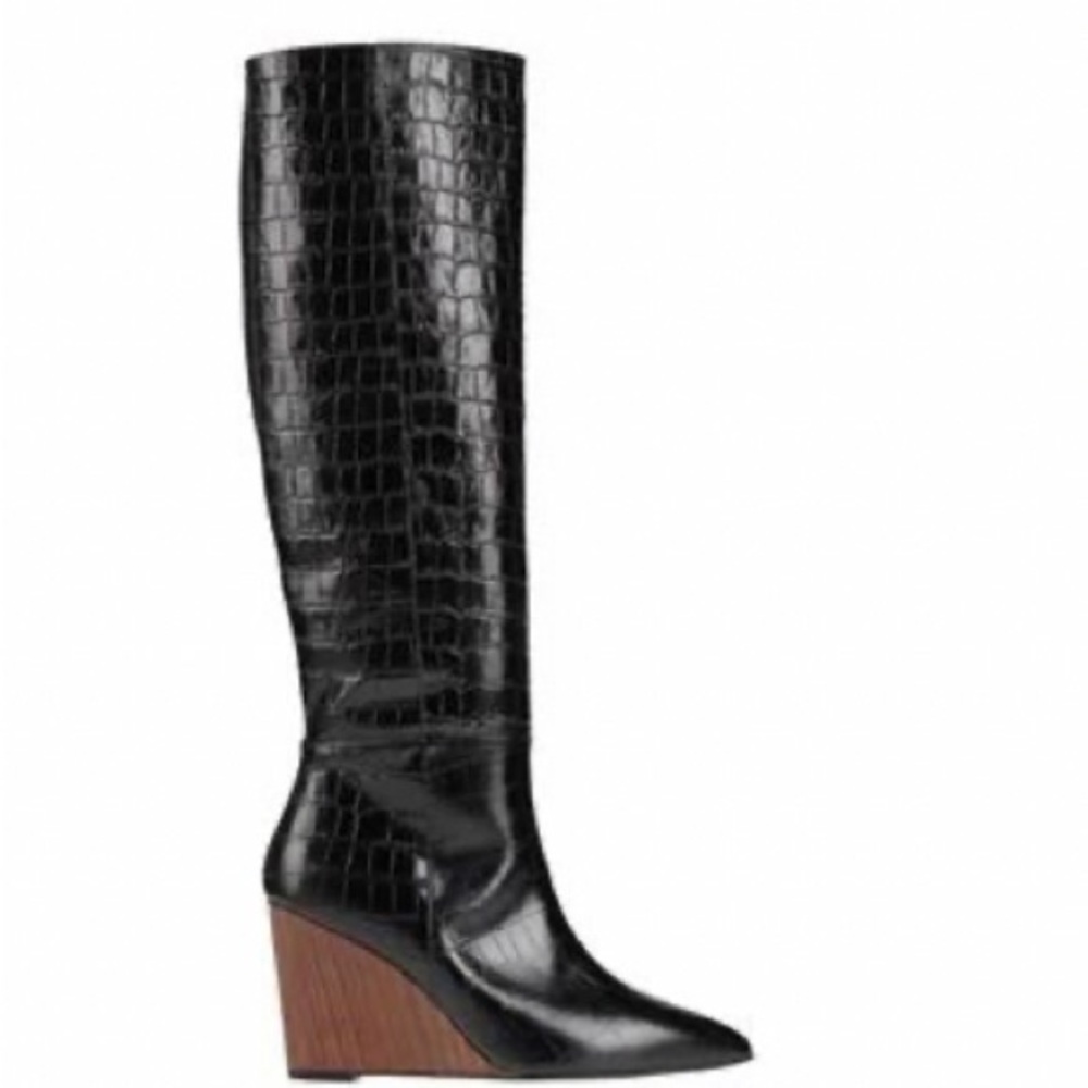 Elegant All Leather Black Croc-Embossed Wedge Boots🖤
